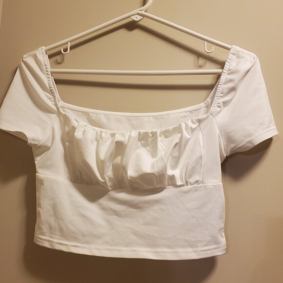 Crop top - Picture 2 of 2